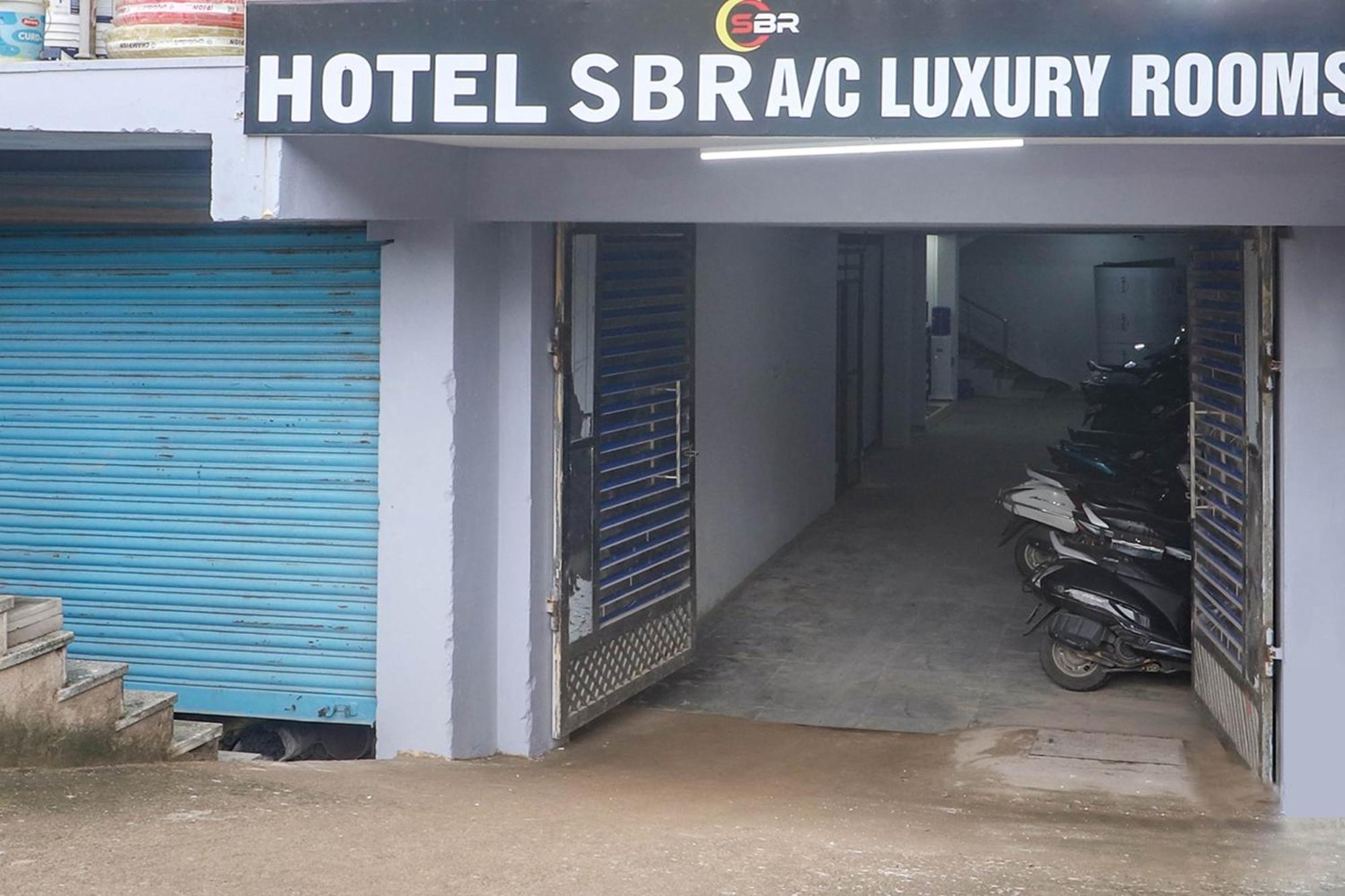 Collection O Sbr Kondapur Near Rto Office Otel Haydarabad Dış mekan fotoğraf